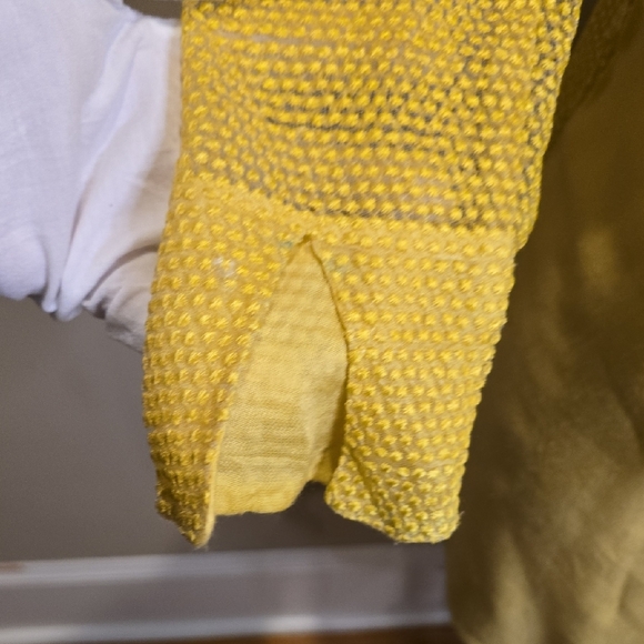 Yellow Off-Shoulder Lace Top - Picture 4 of 10